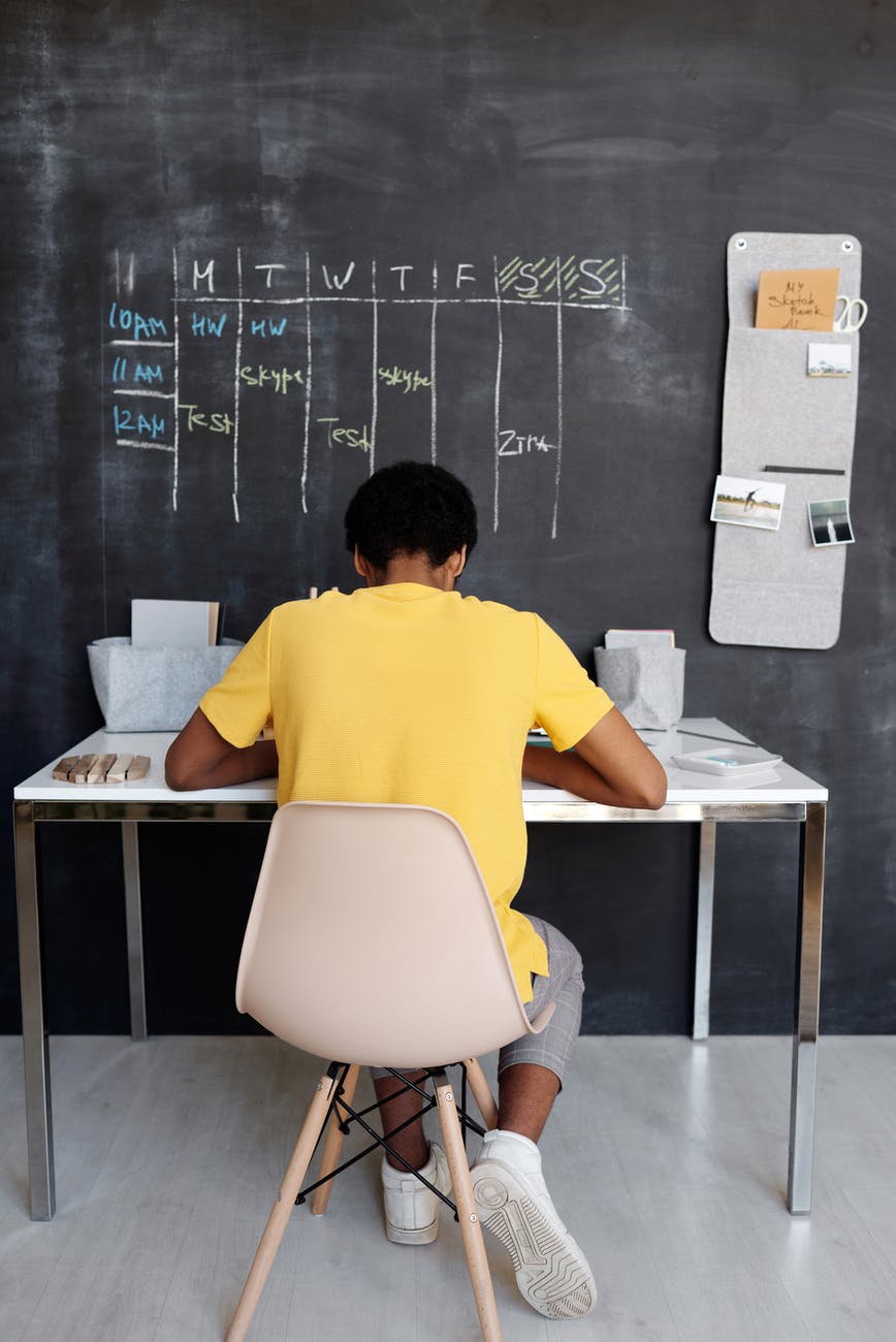 Strategies to cope with schooling in self-isolation Strategies to cope with schooling in self-isolation